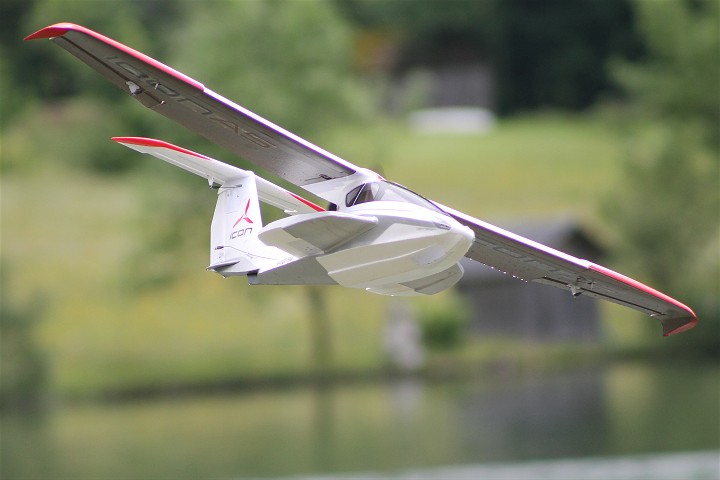 Elektro-Wasserfliegertreffen Grundlsee von 02. bis 03. Juni 2012 - Foto 28 - klick = zurck zum Index
