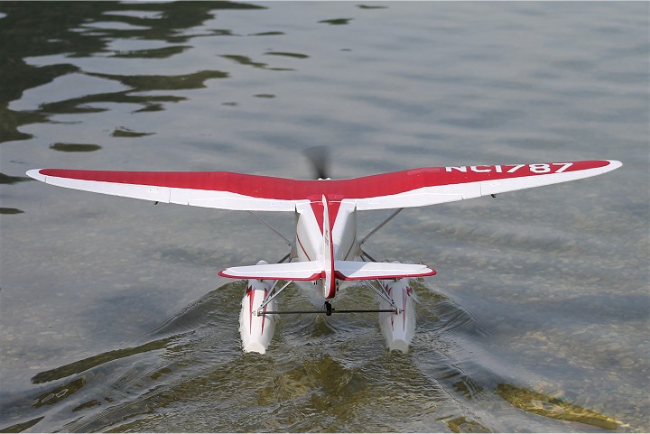 Elektro-Wasserfliegertreffen Grundlsee von 02. bis 03. Juni 2012 - Foto 65 - klick = zurck zum Index