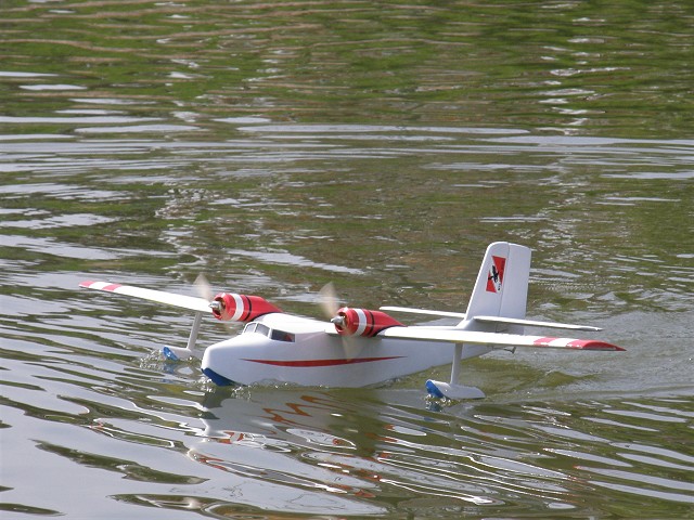 5. Klosterneuburger Modellsporttag am 25. April 2010 - Foto 07 - klick = zurck zum Index