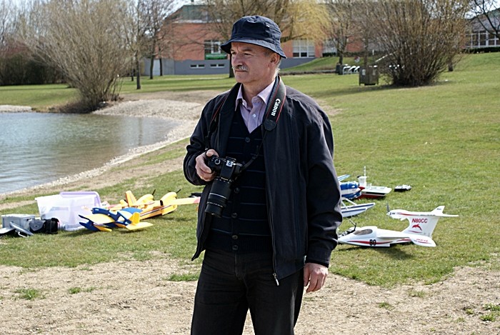 Ratzersdorfer See, 14. April 2013 - Foto 141 - klick = zurck zum Index