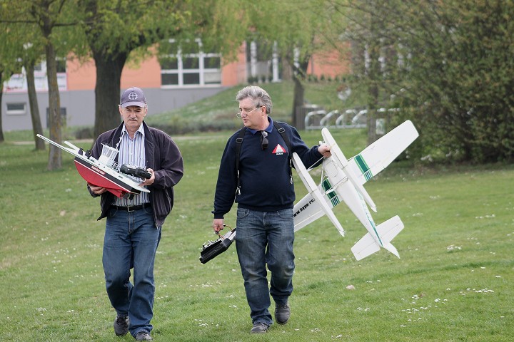 Ratzersdorfer See, 06. April 2014 - Foto 31 - klick = zurck zum Index